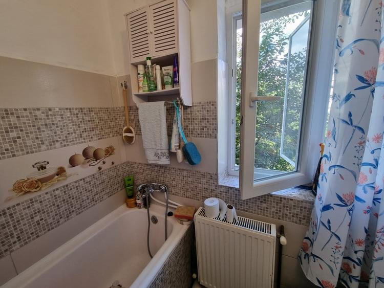 Apartament cu aer boem- 2 camere decomandate- renovat recent- Central - 8