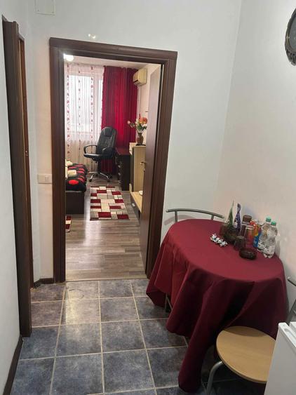 Inchiriez Garsoniera - 4