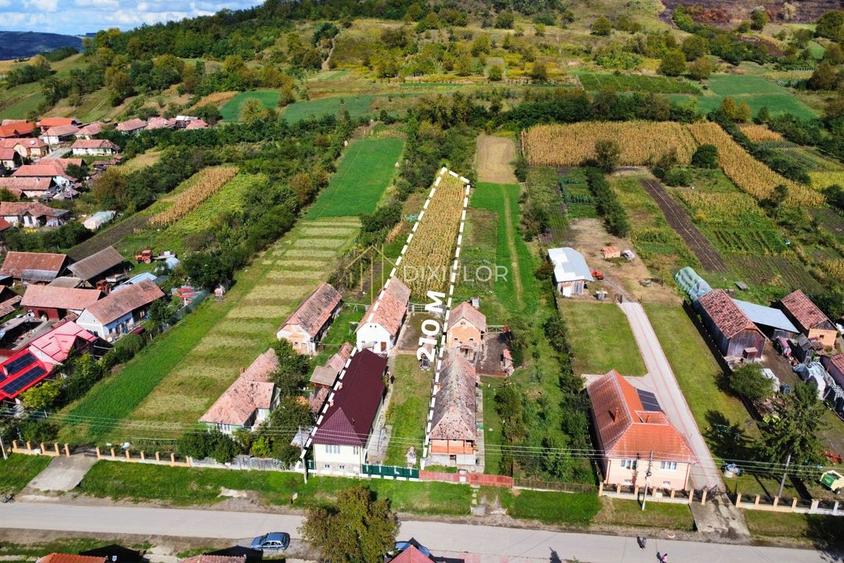 Casă cu 2 camere și teren generos | Roteni | 69.000 EUR - 10