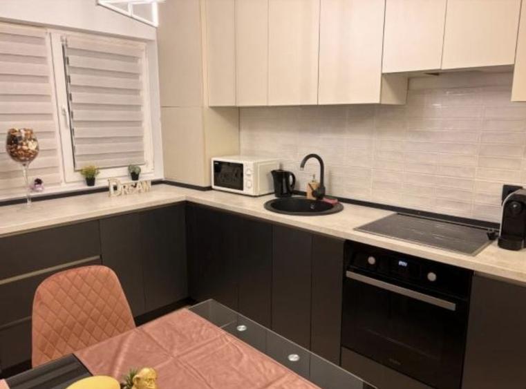 Apartament cu 2 camere nedecomandat în Central