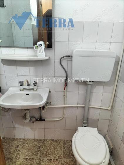 Luminos, spa?ios, ultracentral - Apartament 3 camere, 78 mp Mioveni