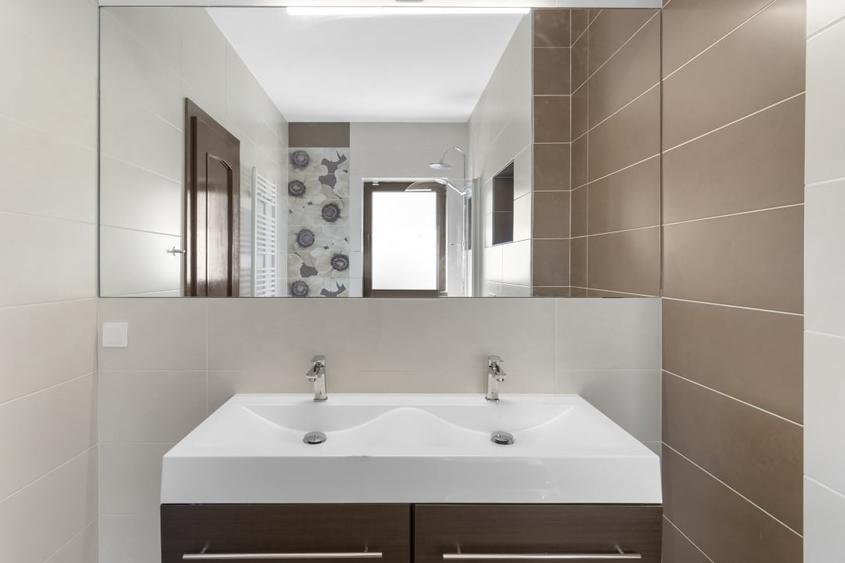 Casa cocheta intr-un cartier cu farmec istoric,  constructie 2015 - 13