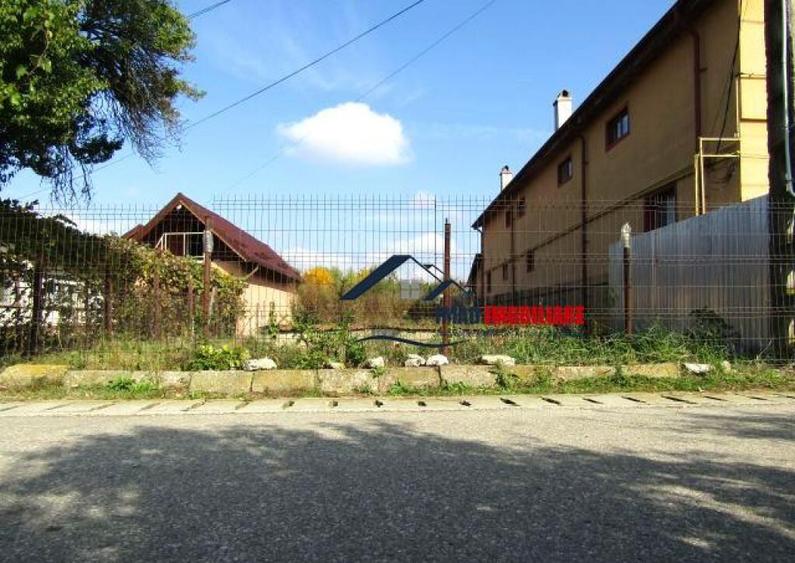 Teren intravilan 1000 mp, Aninoasa - aprox 6 km de Targovis - 3
