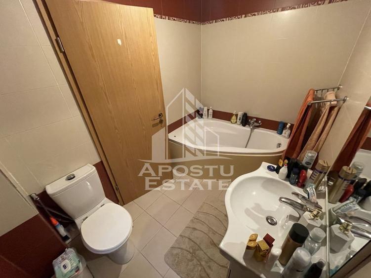 Casa individuala cu 8 camere, + anexa, Zona Bucovina - 11