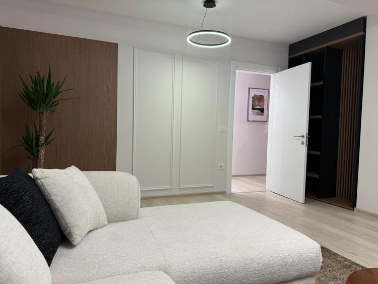 𝐏𝐄𝐍𝐓𝐇𝐎𝐔𝐒𝐄 - Ioan Popasu-Tractorul-Cod - 9