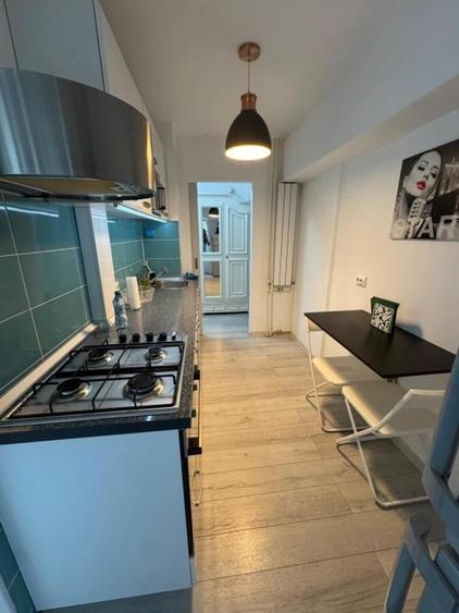 Garsoniera - Universitate - 3 min. Metrou - MODERNA - 35 mp - 6