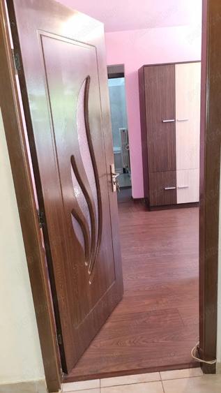 Persoana fizica vand apartament cu 3 camere in cluj manastur - 2