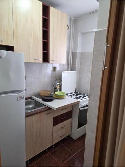 60000 euro - garsoniera -32mp -Dristor metrou-bloc 1980 - 4