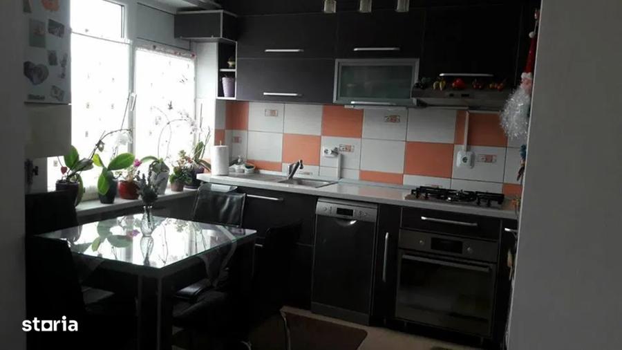 Apartament 3 camere Centru de închiriat - 5