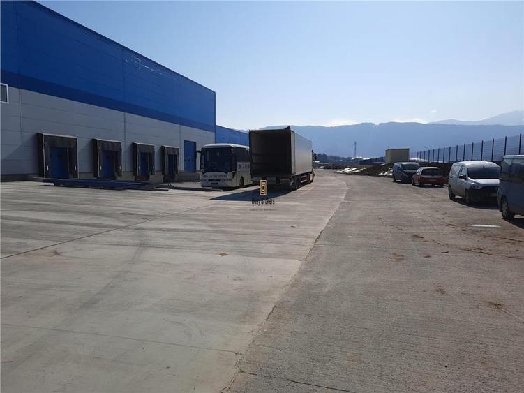 Spatiu Industrial - 1500 mp - Logistica - Productie - Depozitare - 31