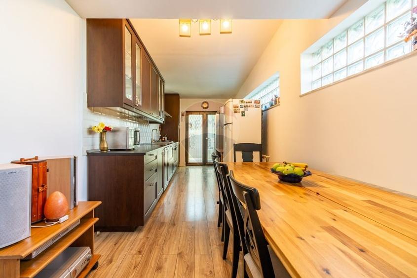 Apartament 5 camere în vilă | parter | Bucureștii Noi | 189 mp | 2020 - 14