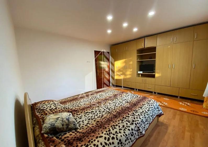 Casa P+1 cu 2 apartamente - pozitie excelenta pe Aleea Gh... - 4