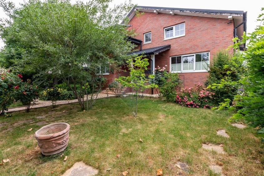 Vila 8 camere si 1.000 mp de teren in Corbeanca - 31