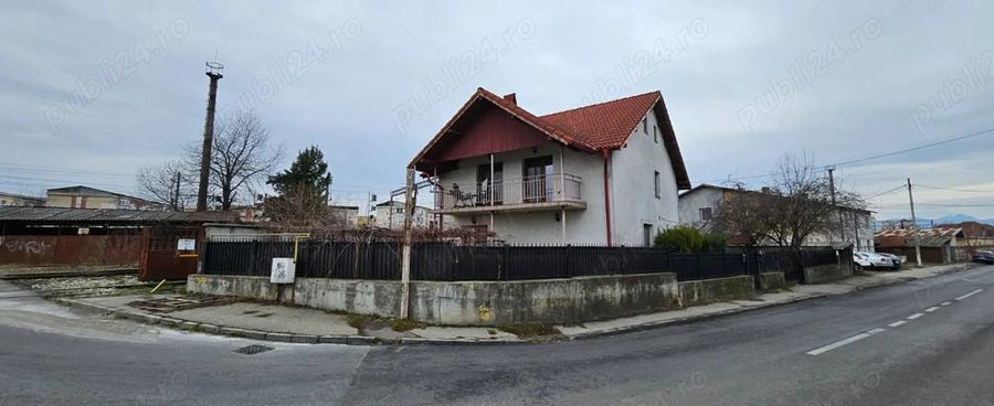 Casa de vanzare sau inchiriere Ana Ipatescu - 1