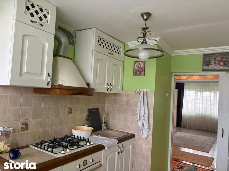 Apartament 3 camere zona Bartolomeu,str Gospodarilor - 6