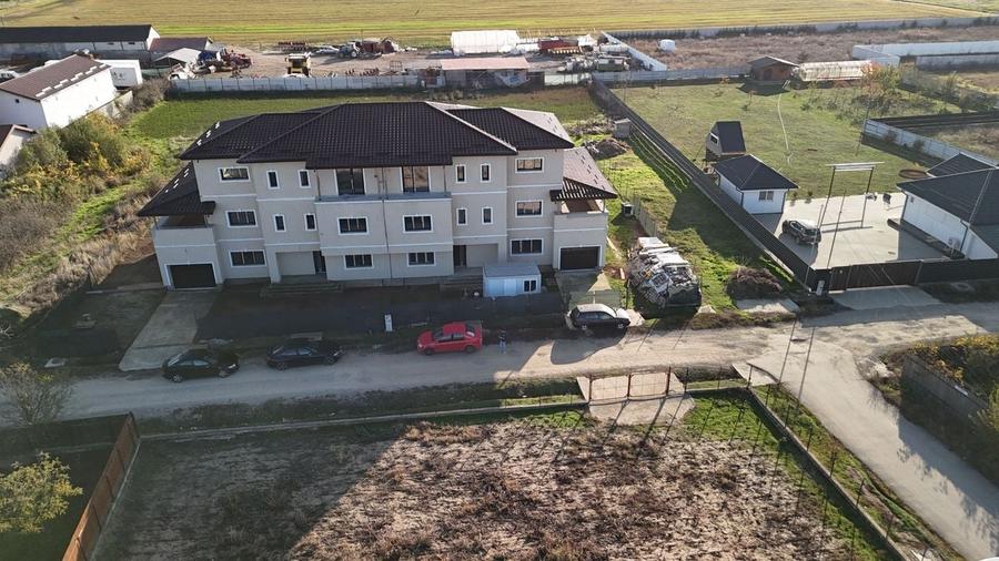 Case cu suflet – 455 mp utili + teren 1.000 mp Bălăceanca - 1