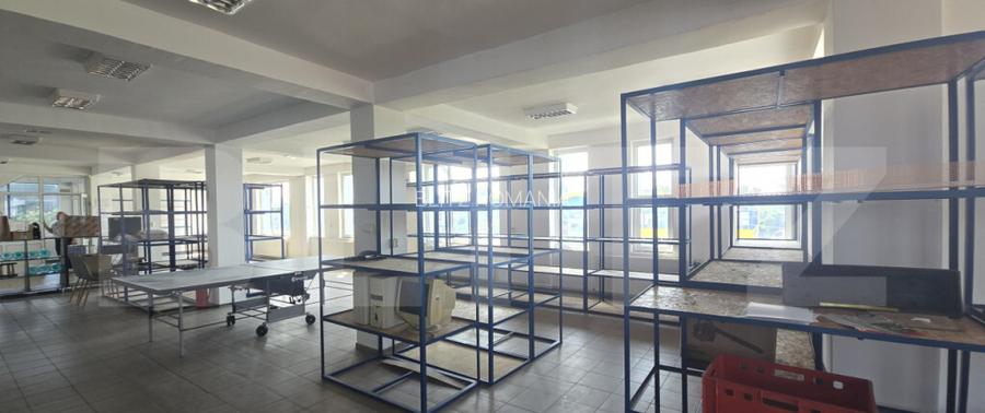 Cladire multifunc?ionala P+1+M, zona Calea Severinului/Ma