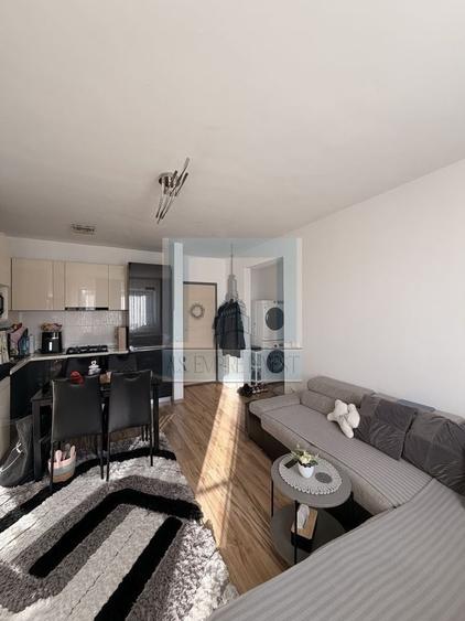 Apartament 2 camere open space - zona Tractorul - 1