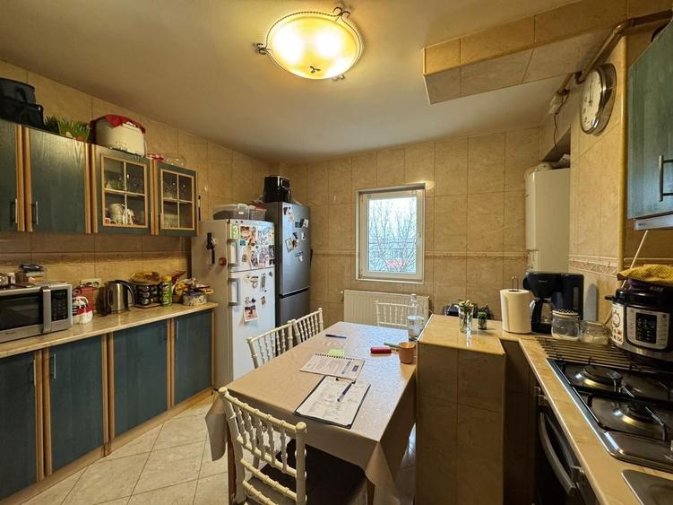 2 CAMERE || DECOMANDAT || AVIATIEI - 9