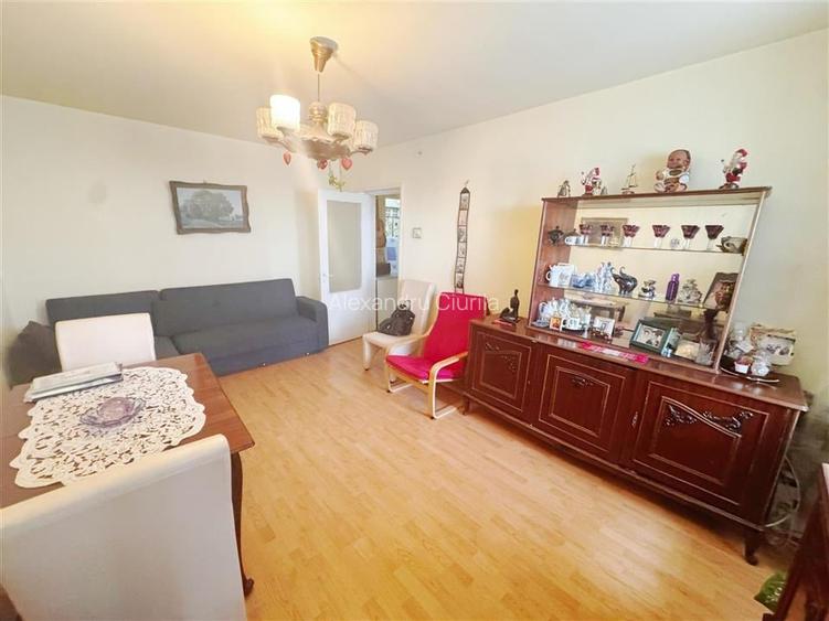 Apartament 3 camere decomandat de 9?nzare  Ploiesti, zona Bariera Bucuresti