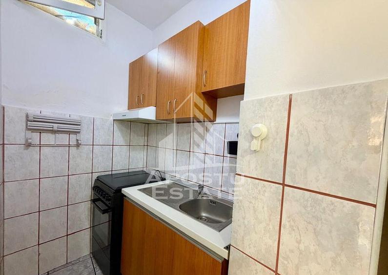 Casa individuala 4 camere,centrala proprie, semimobilata,... - 24