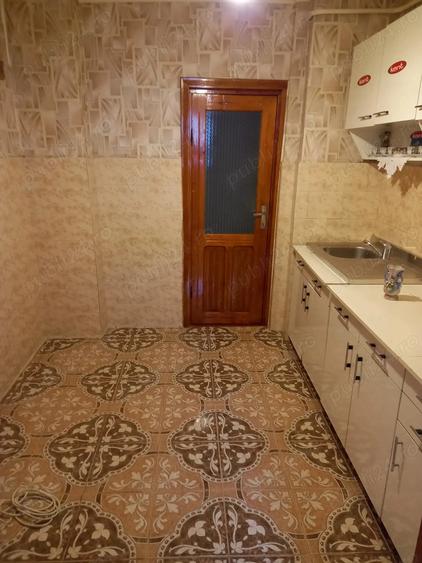 Vand apartament 2 camere decomandat, utilat si mobilat gata de mutare Zona Industriala (Scoala 11) - 4