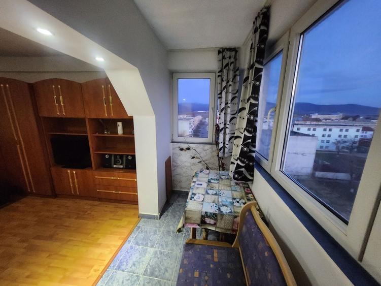 Garsoniera de Inchiriat,Chirie Moldova Noua 120!! - 4