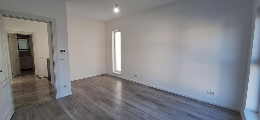 Casa de vanzare in zona Voluntari - 13