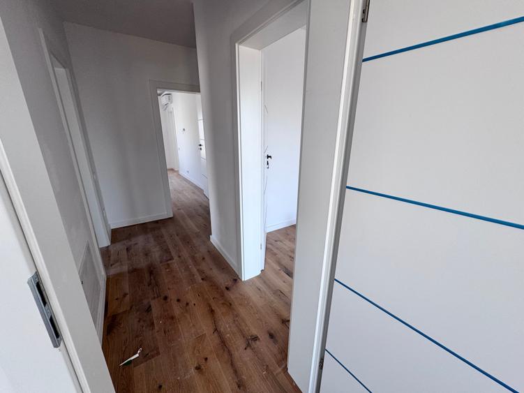 Casa moderna Allegria P+1+M. 5 cam. Util 171mp. Teren 241mp - 26