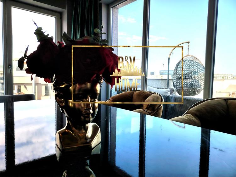 PENTHOUSE, categoria VIP, INCHIRIERE ! - 1