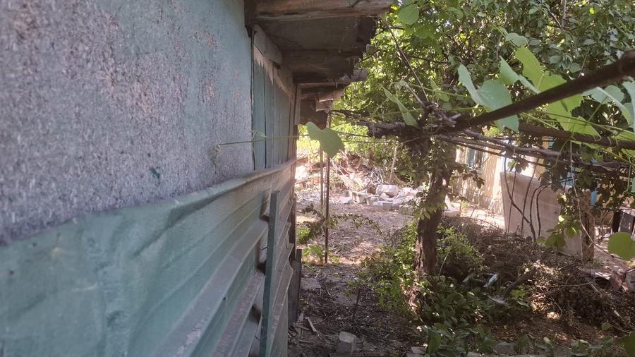 Teren zona Km 4/5 -  suprafata 300 mp (deschidere 15.3 ml ) - 2