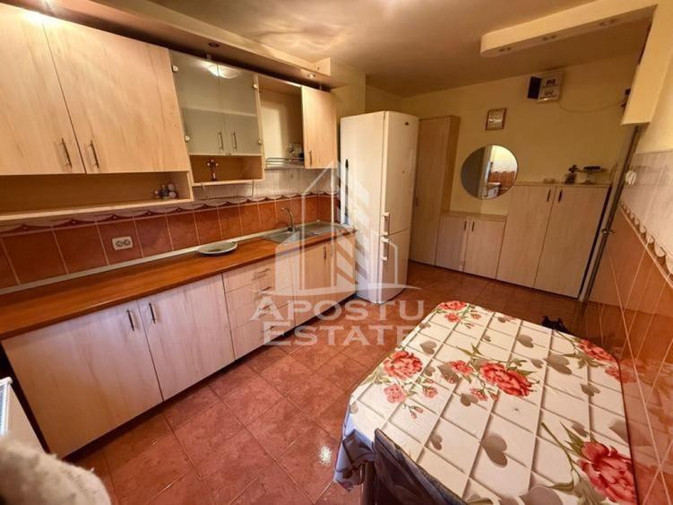 Apartament cu 2 camere, mobilat si utilat, zona Dambovita - 3