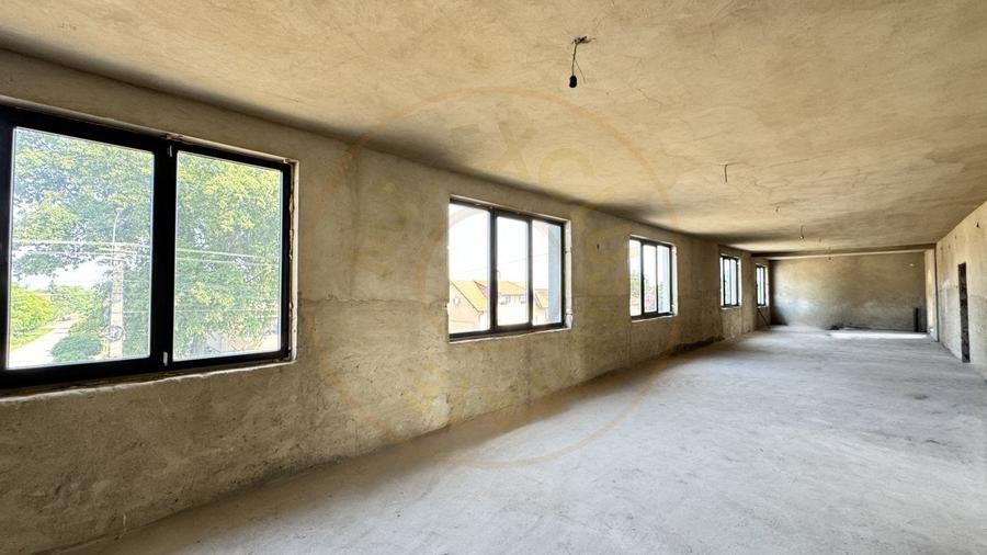 Inchiriere Spatiu Comercial 200 mp, B-dul 25 Oct-Carei-fara comision la chirias - 4