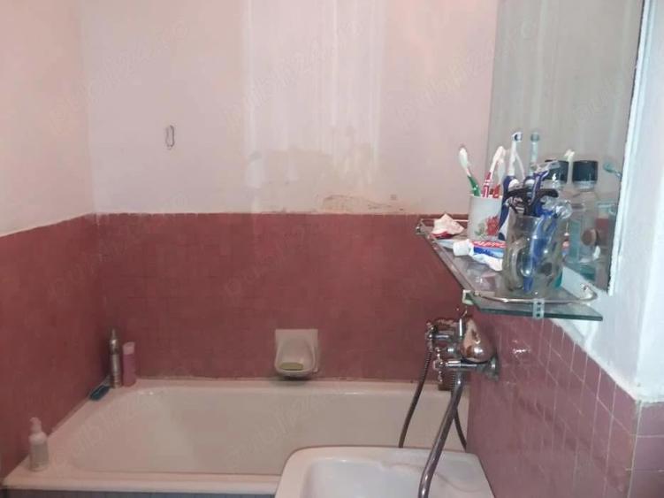 Apartament Negru Voda Pitesti - Etaj 2, Confort 1, Decomandat - 7