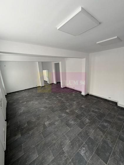 Spatiu comercial de inchiriat in Campina - 11