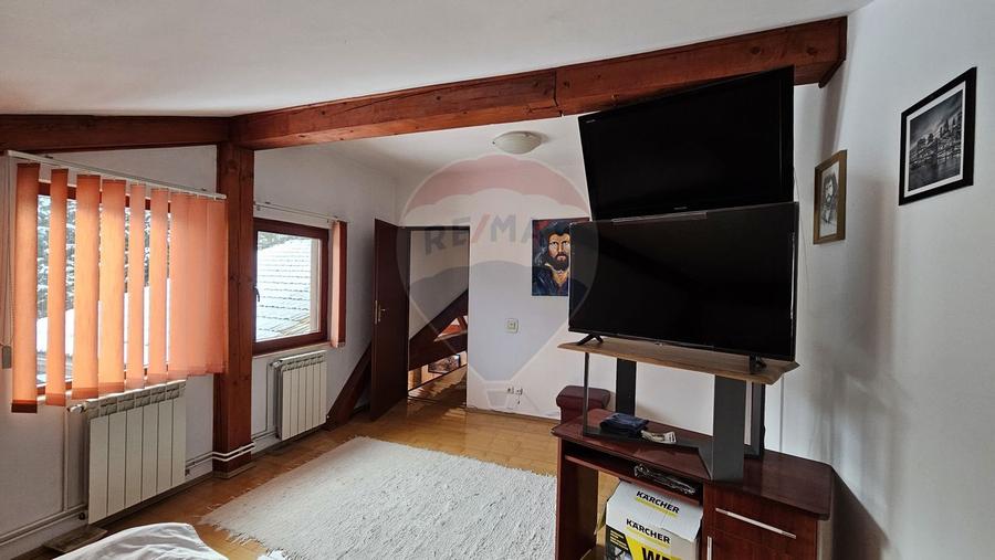 Vila de lux cu 4 camere de vanzare in Campulung Moldovenesc, Suceava - 35