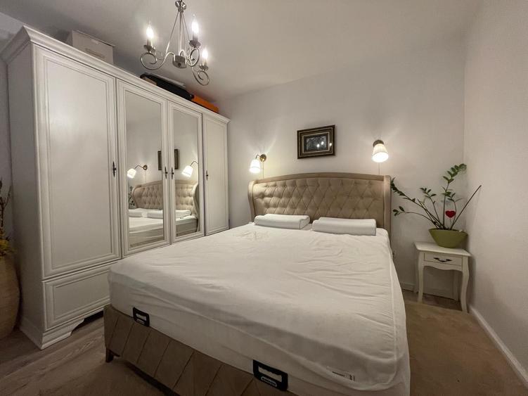 Inchiriez apartament 3 camere Torontal - 1