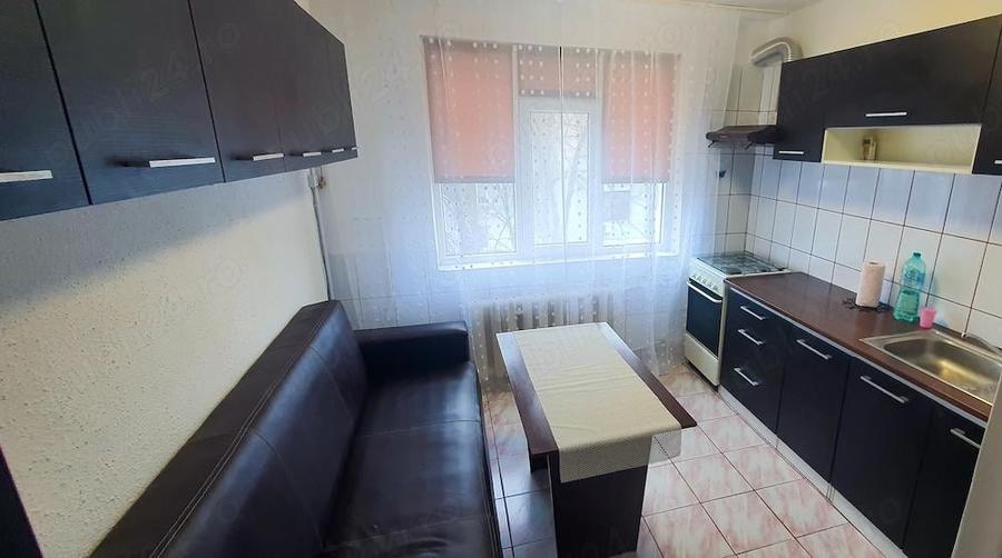 Garsoniera de inchiriat - 3