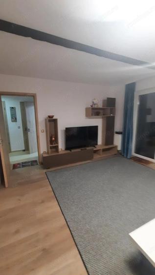 Bra?ov , Kasper Coresi Mall ,3 camere ,doua bai ,parcare - 5