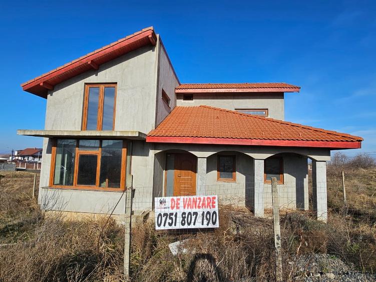 CASA in Mineri  - 10