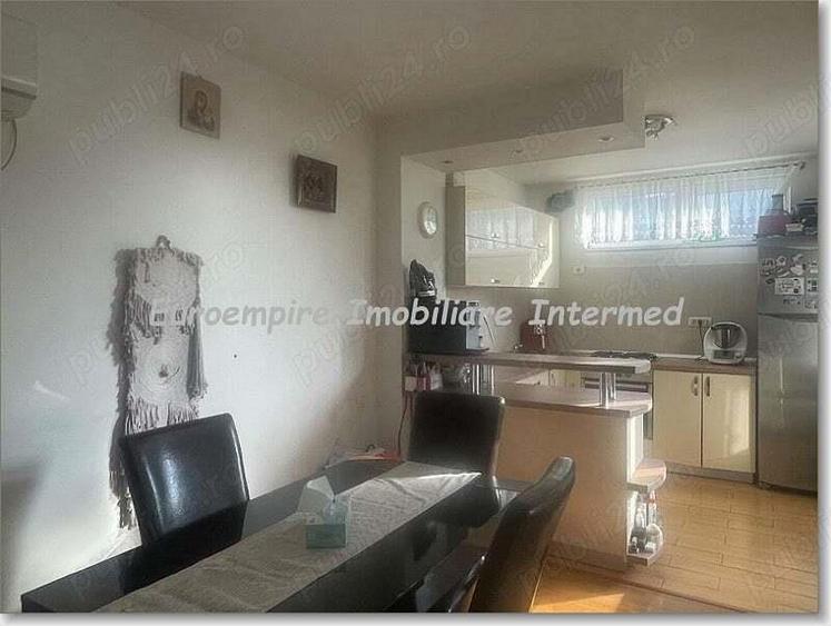 De inchiriat vila P+1E zona Kamsas - 3