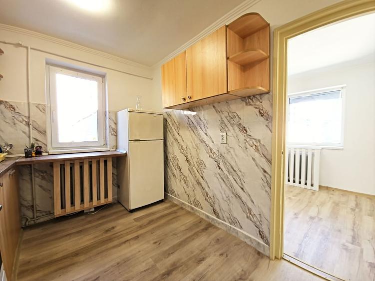 Apartament cu 3 camere, decomandat, zona Primaverii, Manastur - 3