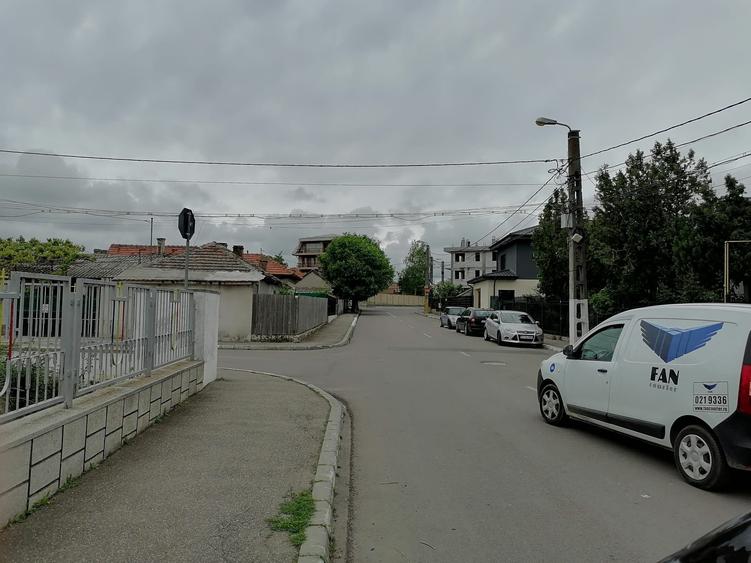 Teren de vanzare in Palazu Mare - 1