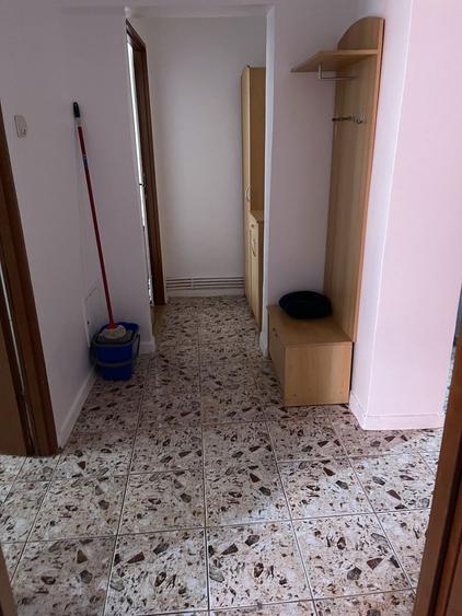 Inchiriez apartament zona nae leonard - 3