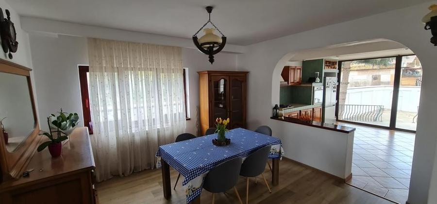 Vila de vanzare in Onesti - 6