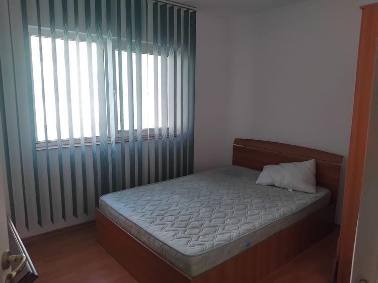 Apartament 4 camere Navodari - 2