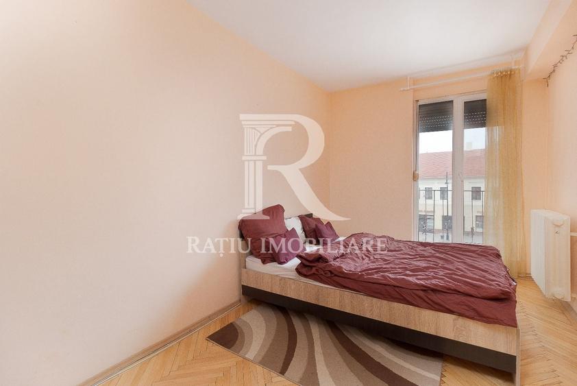 Apartament cu 2 camere decomandat, mobilat în Ultracentral