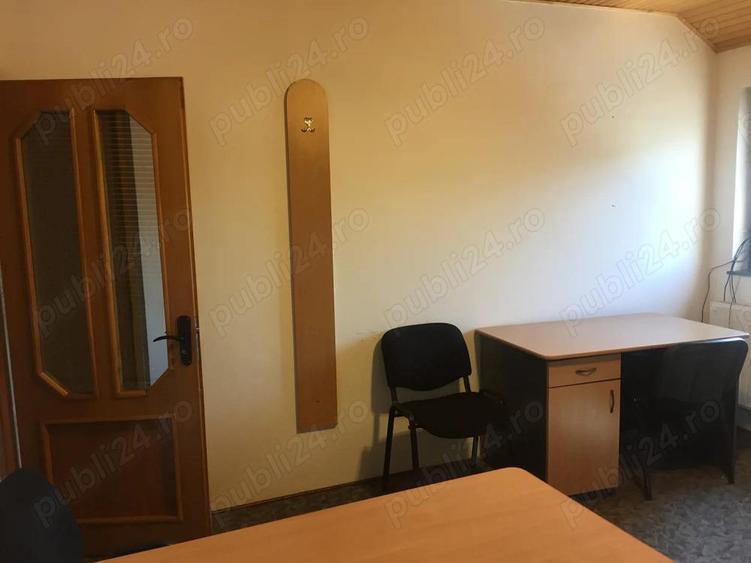 De inchiriat birou mobilat 25 mp zona Gara Centrala si Stadion, Oradea - 1