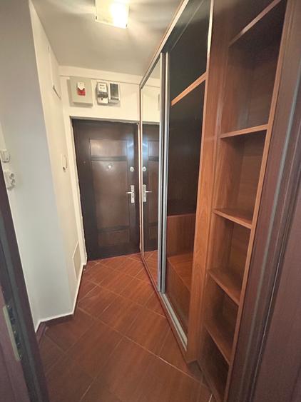 Ion Mihalache - Piata 1 mai / Garsoniera moderna - 12