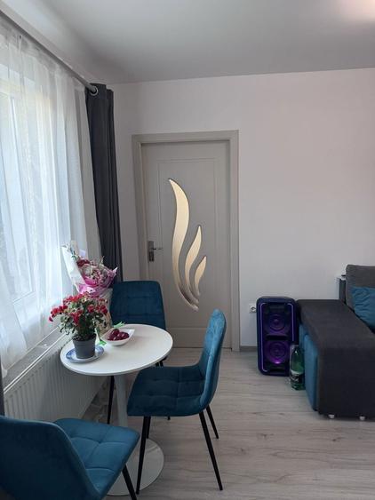 Vand Apartament cu 2 camere - 6